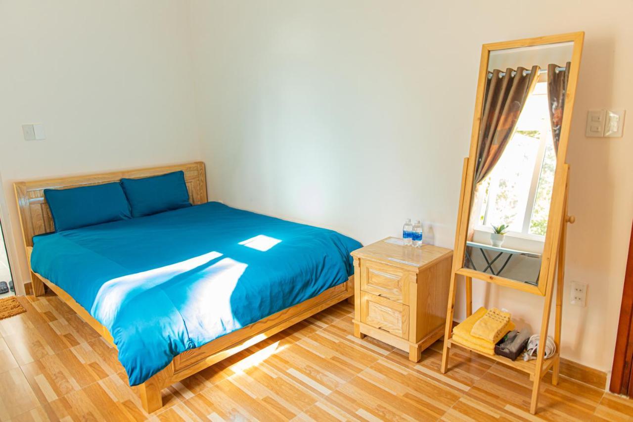 Caly Homestay Da Lat Exterior photo